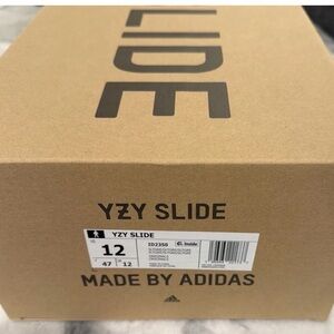 adidas YZY Slide Box only